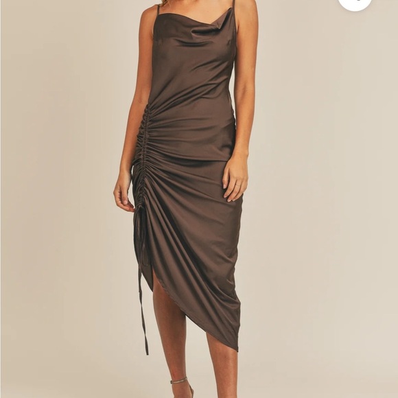 Mable nwot Green Asymmetrical Bodycon Dress - Picture 2 of 11